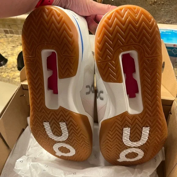 On Tennis The Roger ADV Pro Sneakers - Picture 6 of 6